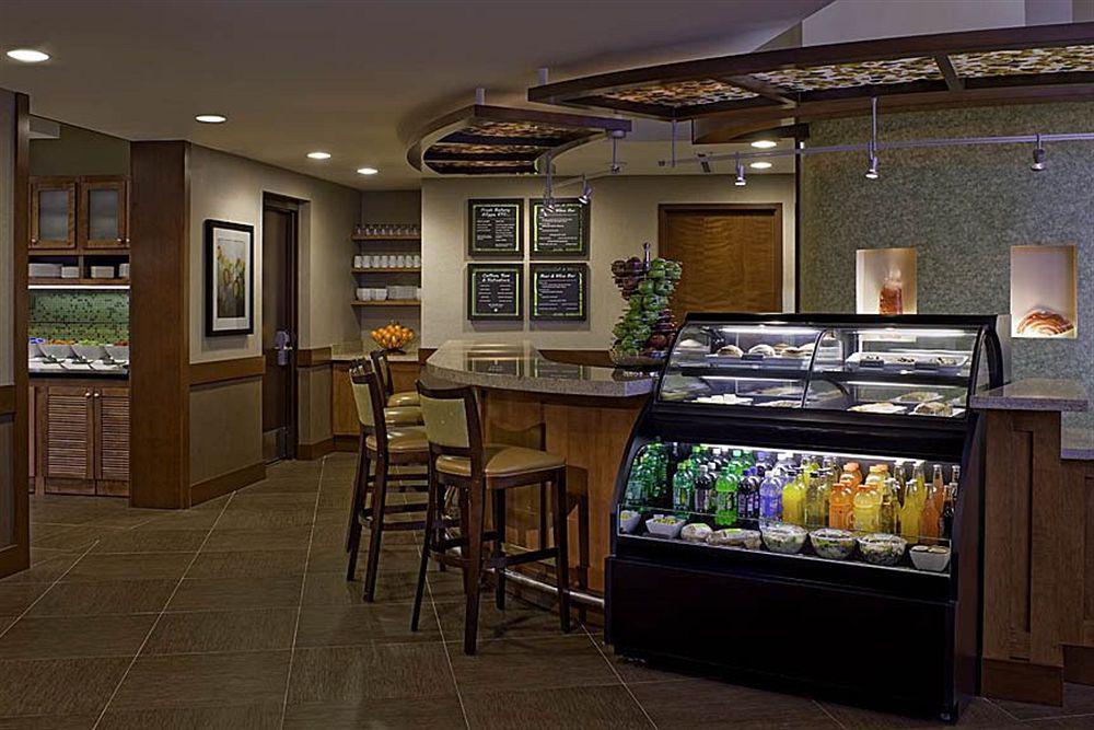 Hyatt Place Lexington Restaurant photo